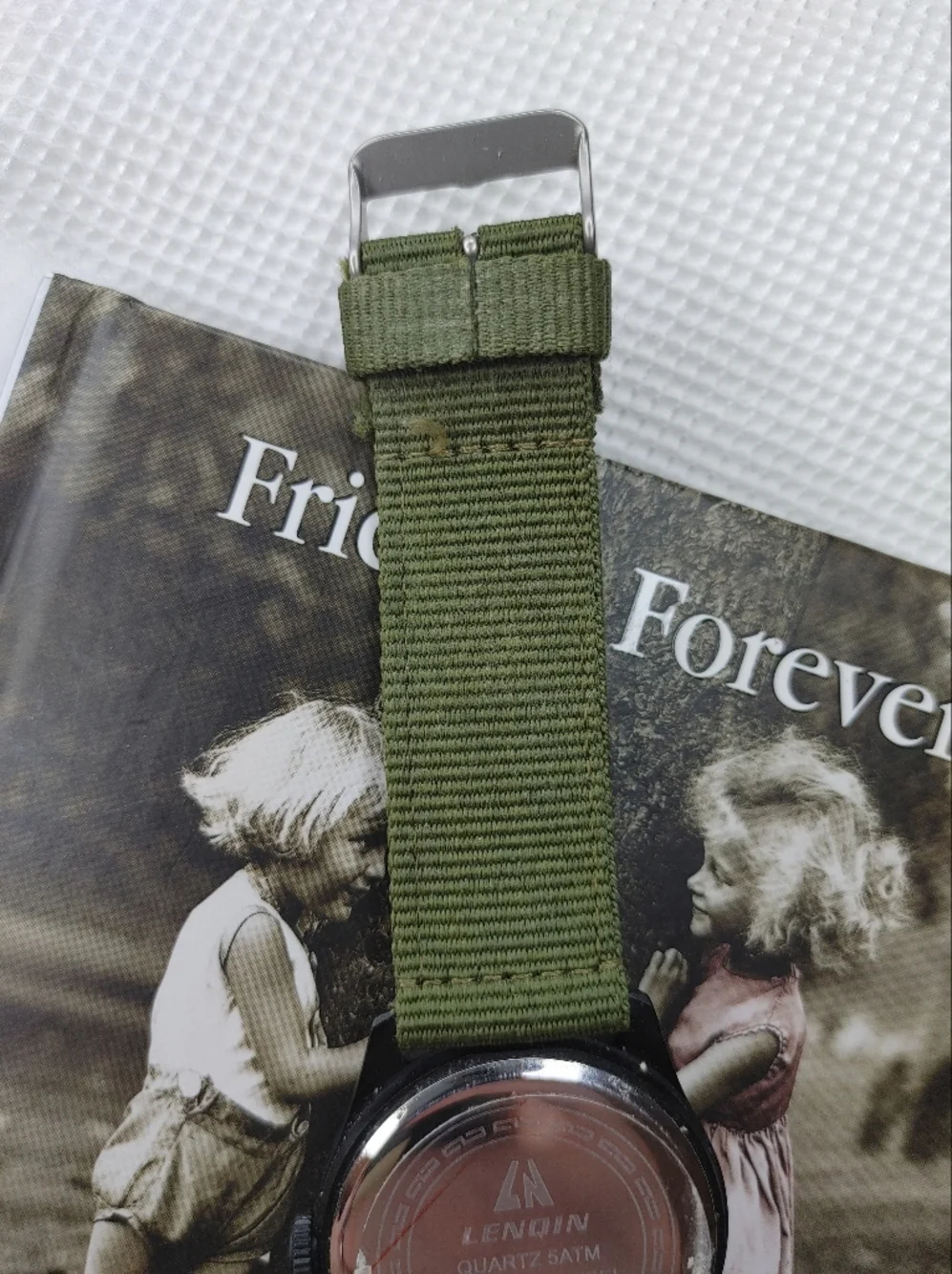 Lenqin Unisex Militart Sport Nylon Strap Analog Quartz Wrist Watch